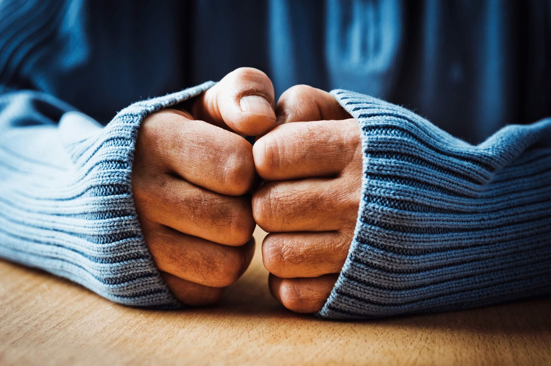 Joint Pain in Winter: 5 Remedies to Try