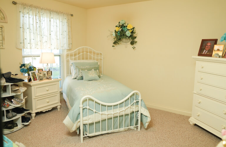 Chesterwood senior living apartment