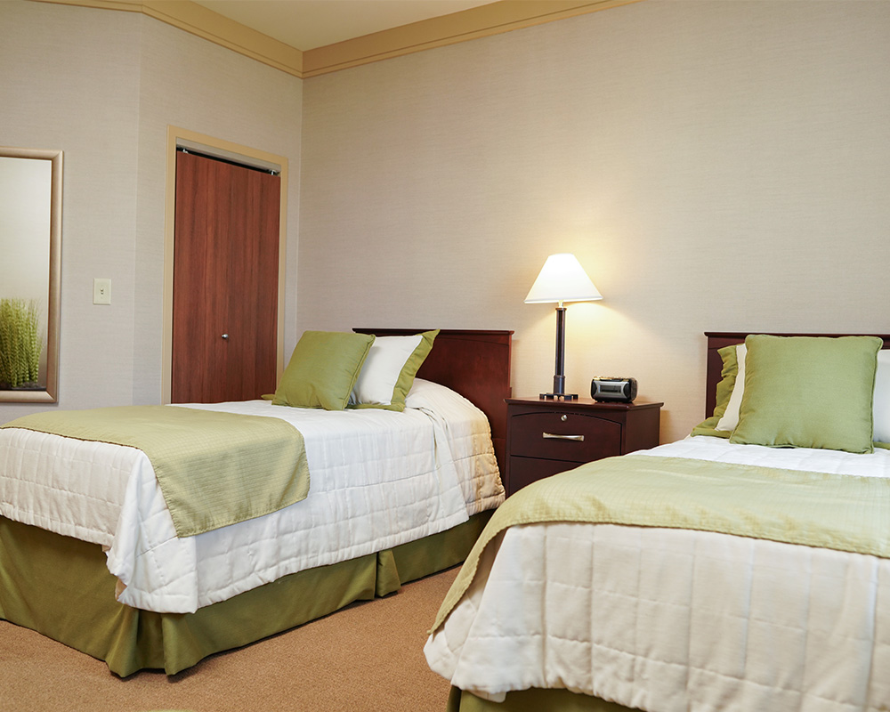 Bedroom with two single beds