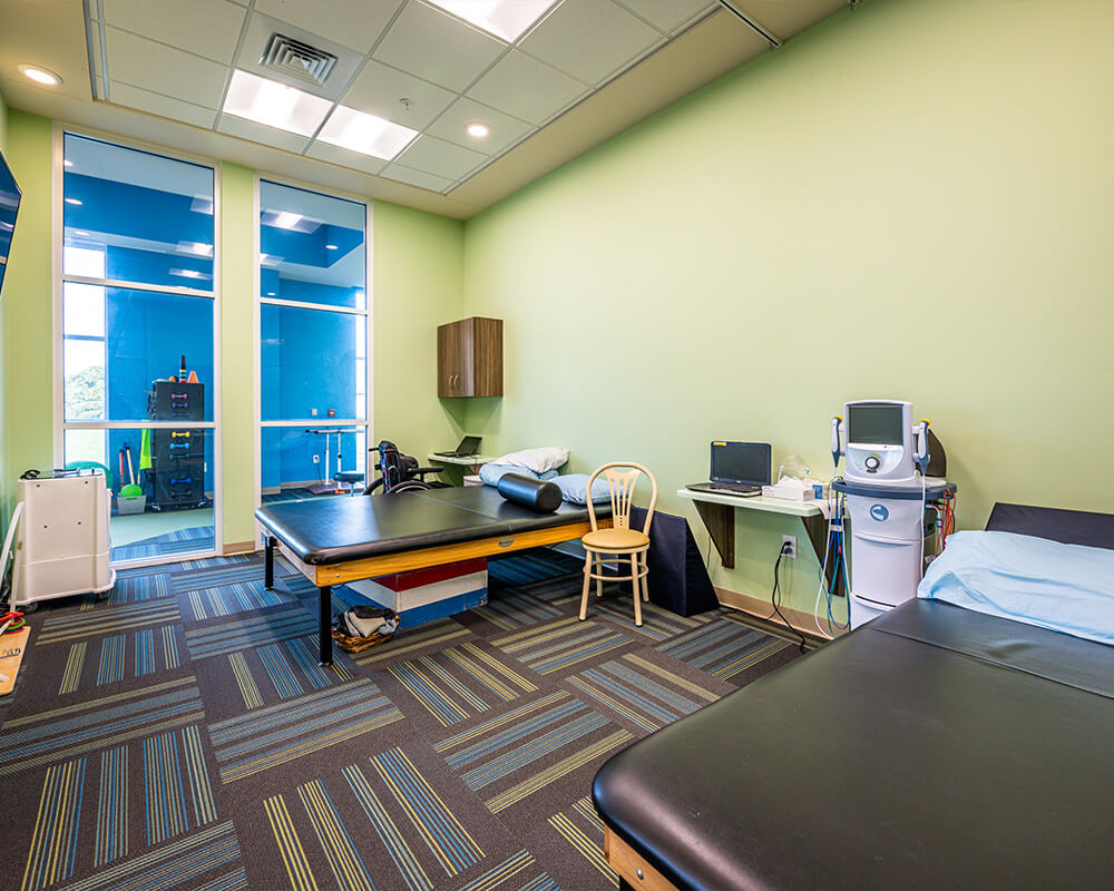 physical therapy tables at the advanced therapy center